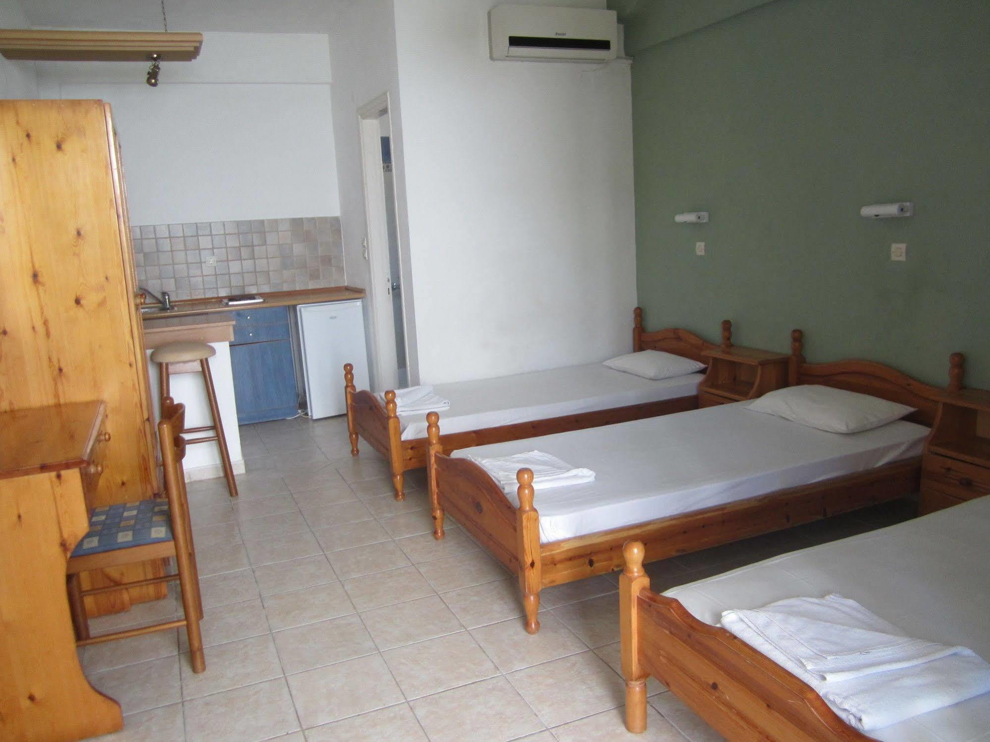 Island Beach Resort (Adults Only) Кавос Экстерьер фото